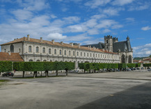 ARCHITECTURE REMARQUABLE - ABBAYE BENEDICTINE - Saint-Mihiel