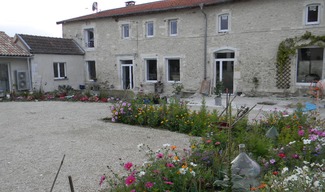 CHAMBRES D'HÔTES FERME PATELI - Courouvre